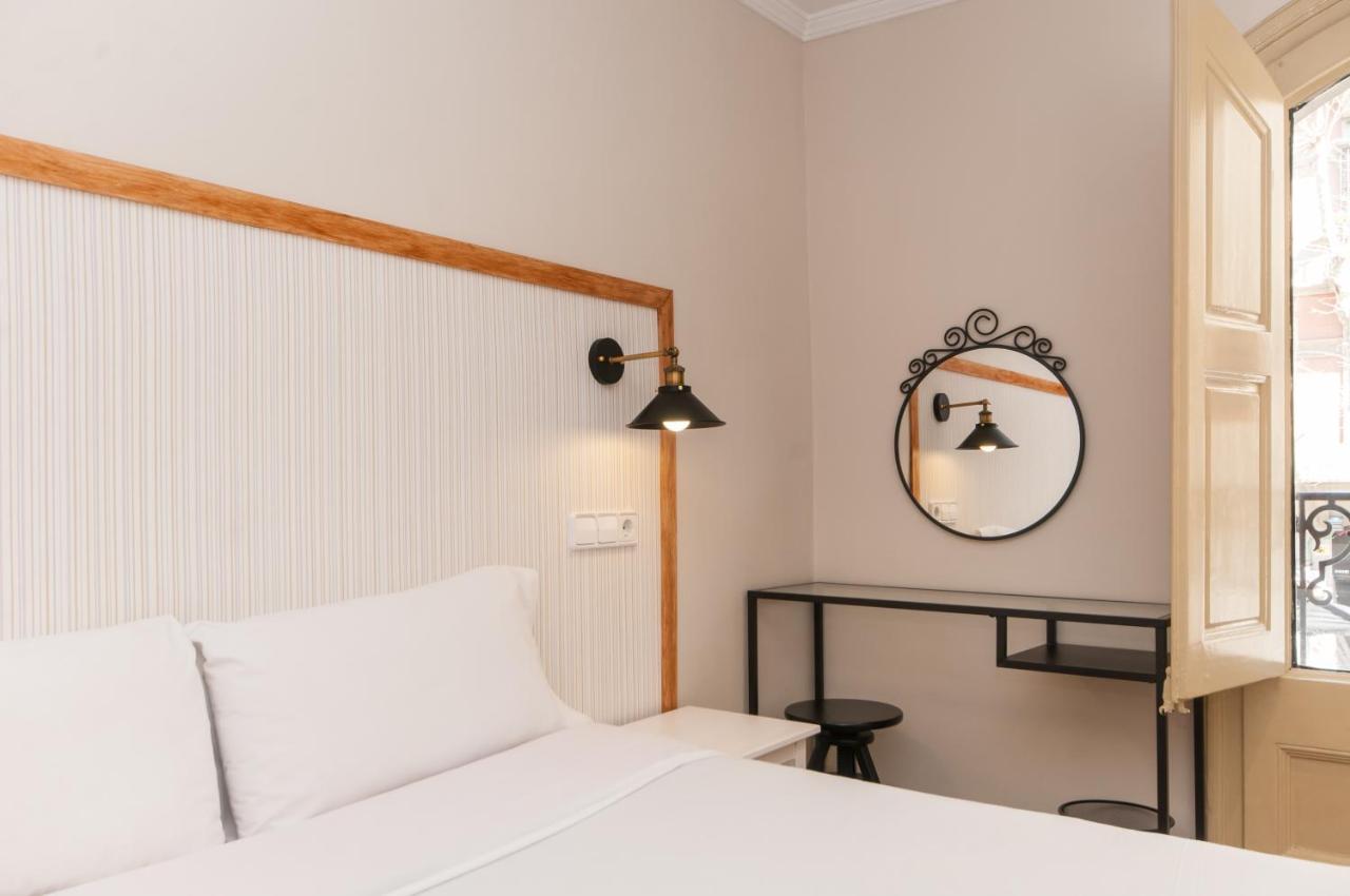 Apartament Homenfun Eixample I *